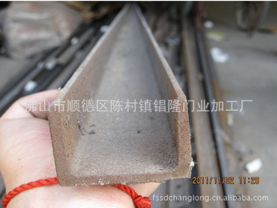 【辽宁电动伸缩门/江苏伸缩门/河北电动门/厂家直销质保10年气概E】价格,厂家,图片,其他门,佛山市顺德区陈村镇锠隆门业加工厂-